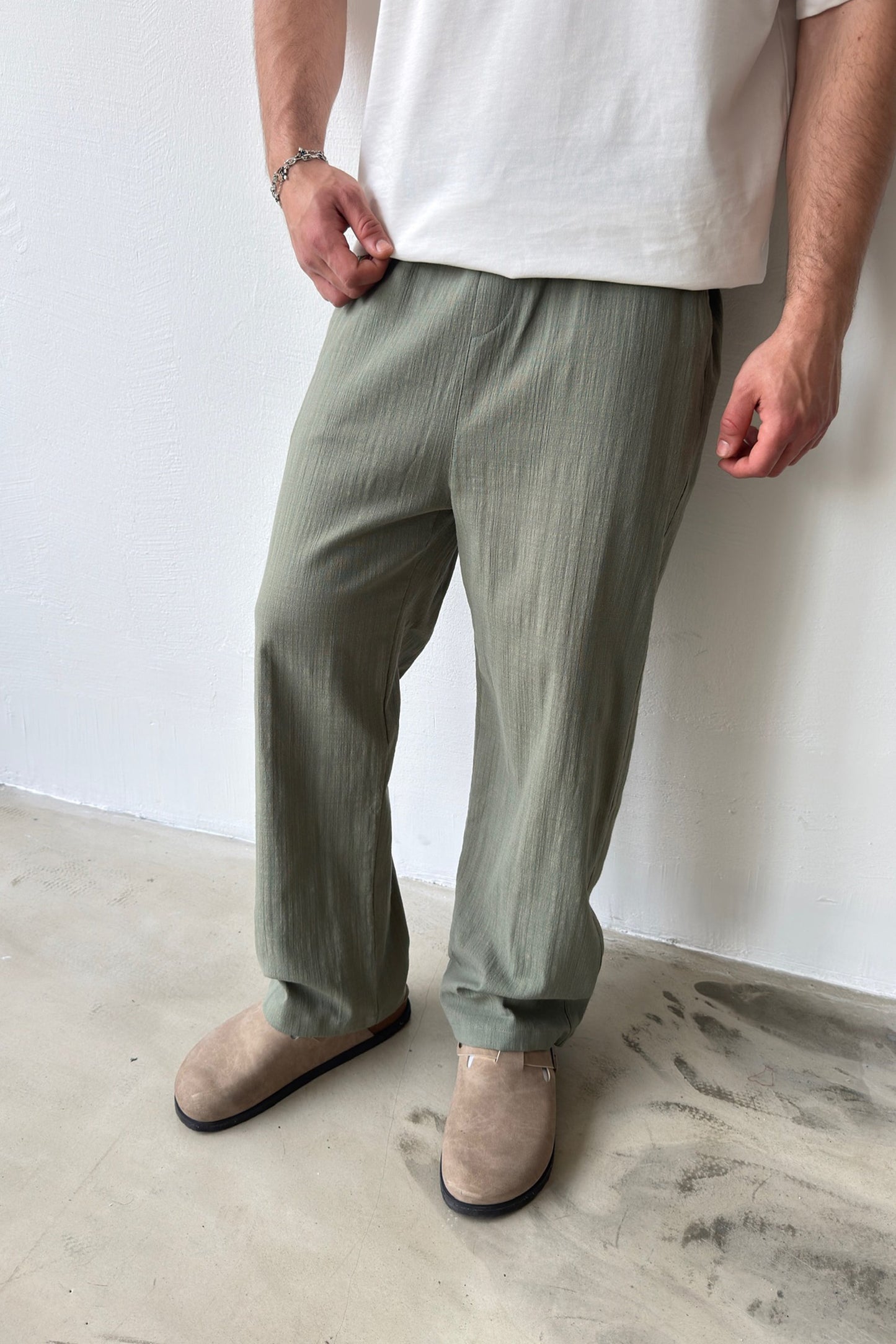Linen Trousers with Elastic Waistband