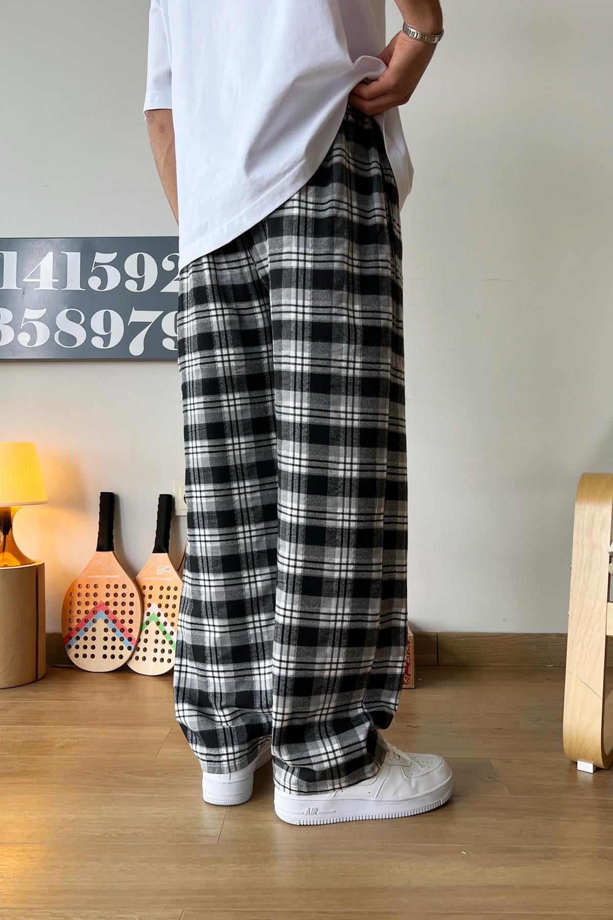 Grey Plaid Pajamas with Elastic Waistband