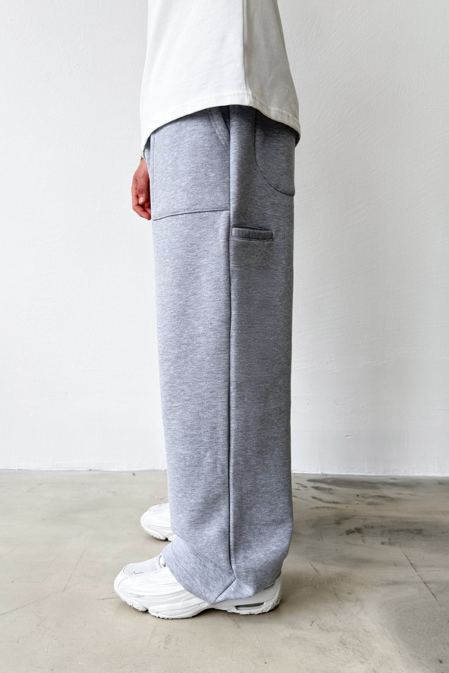 Baggy Sweatpants with Pocket Stitching Detail