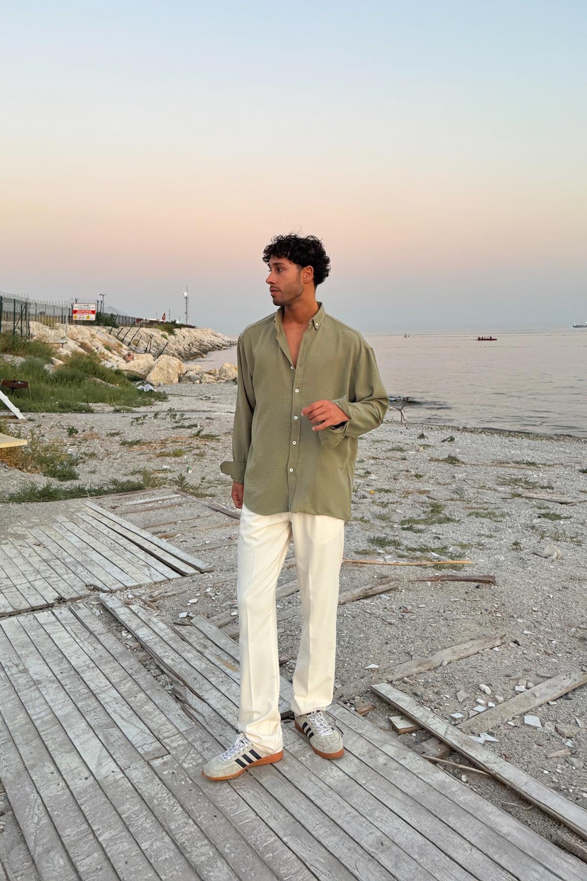 Chill Cozy Relax Fit Shirt Khaki
