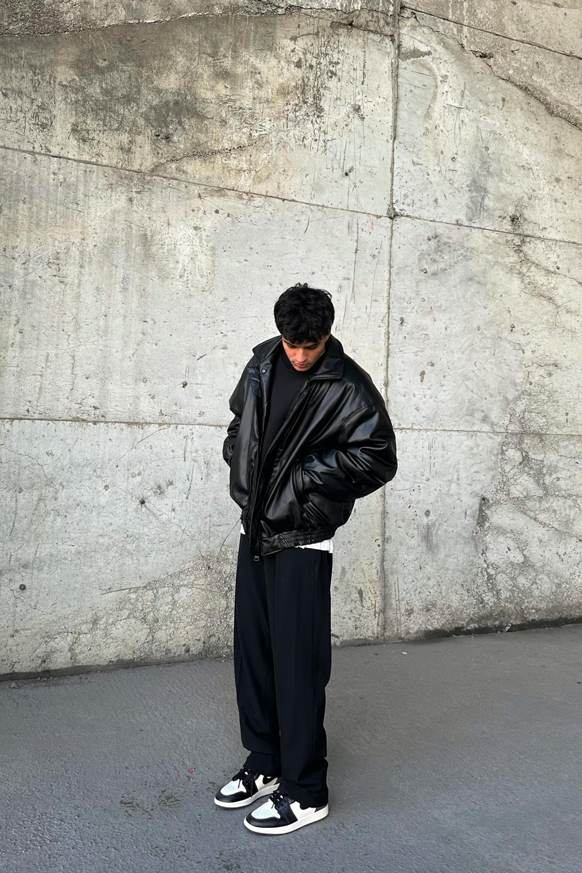 90's Vintage Style Leather Jacket, Black