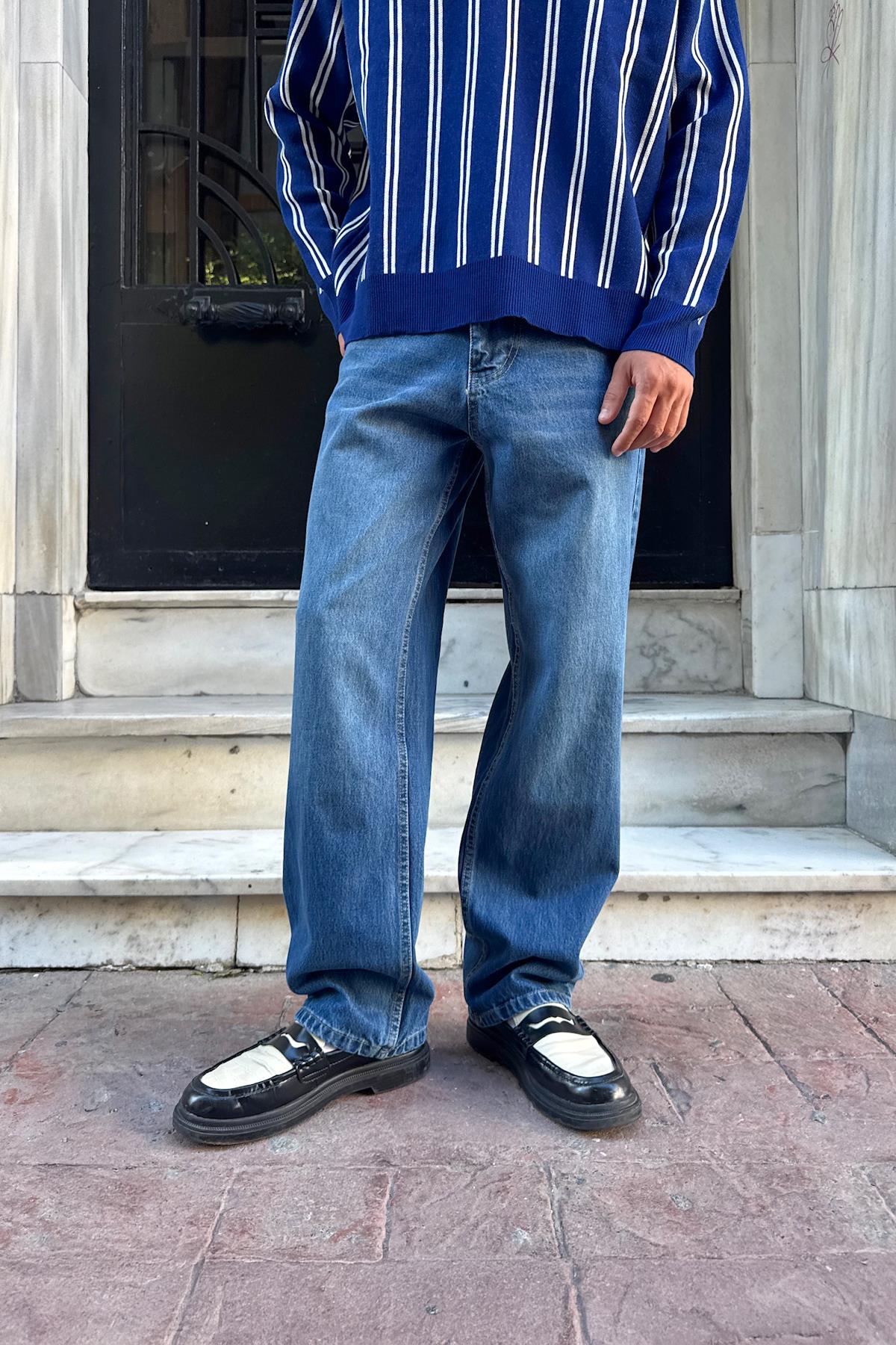 Striped Baggy Fit Blue