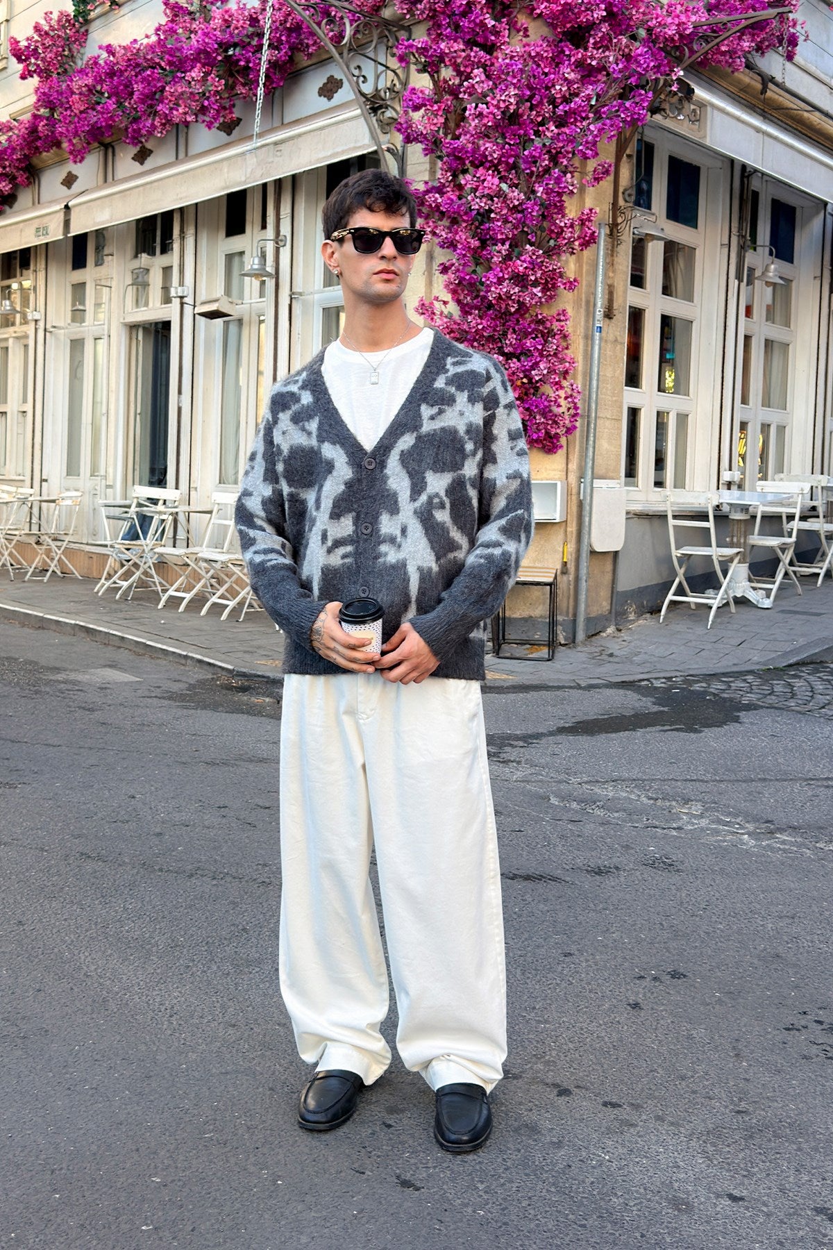 Cow V-Knit