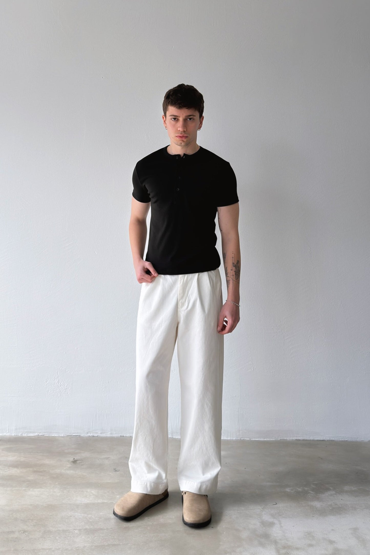 Buttoned Basic T-shirt