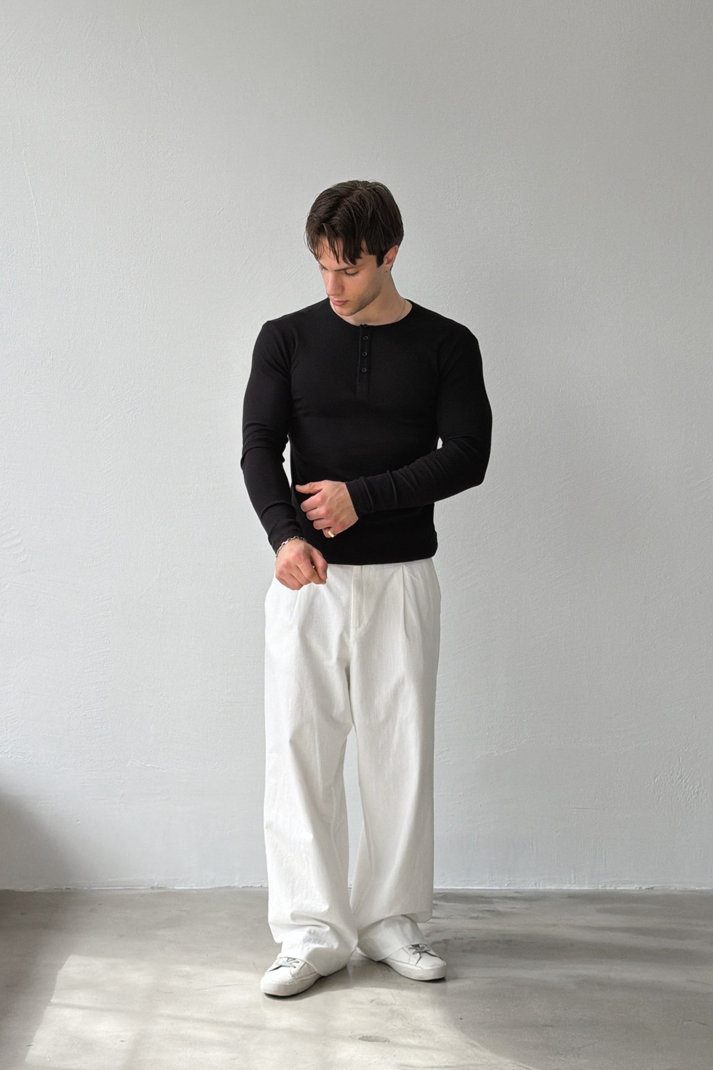 Buttoned Long Sleeve T-shirt