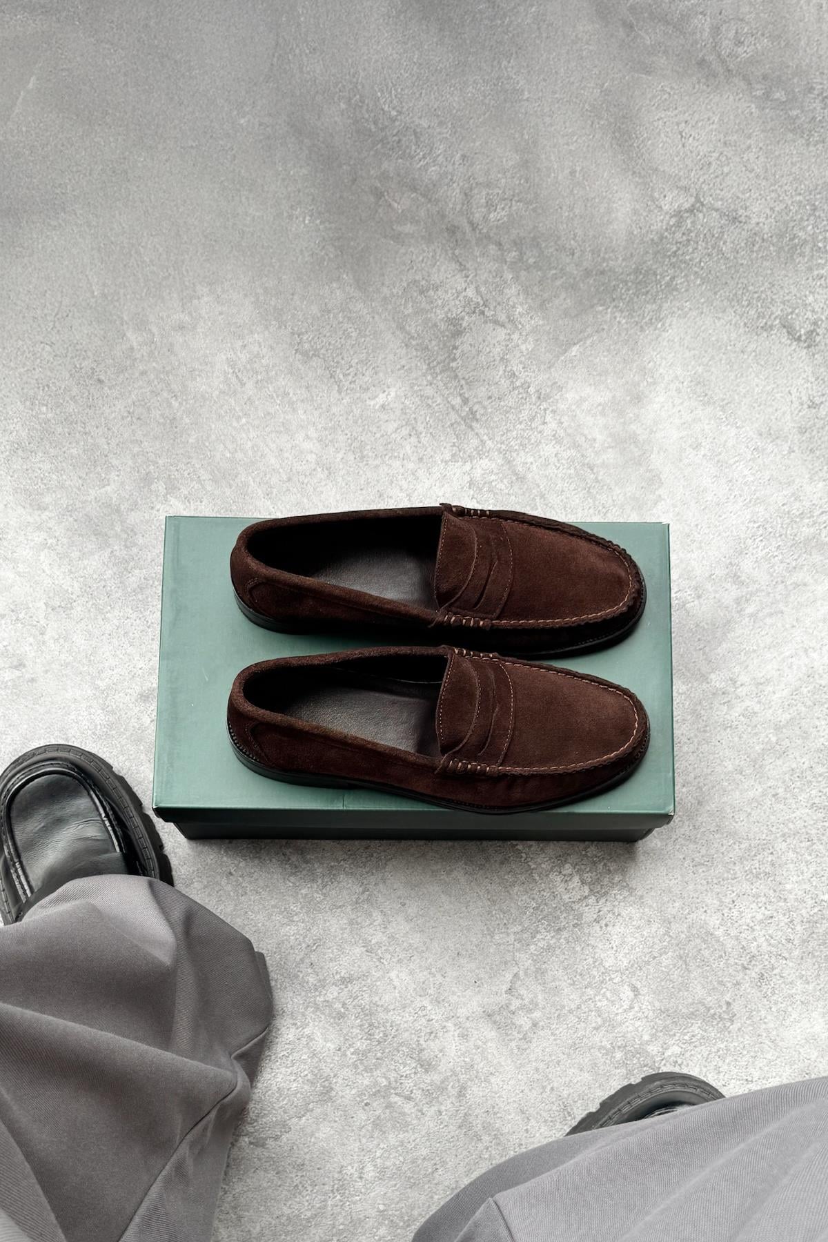 Brown Suede Shoes with Bow