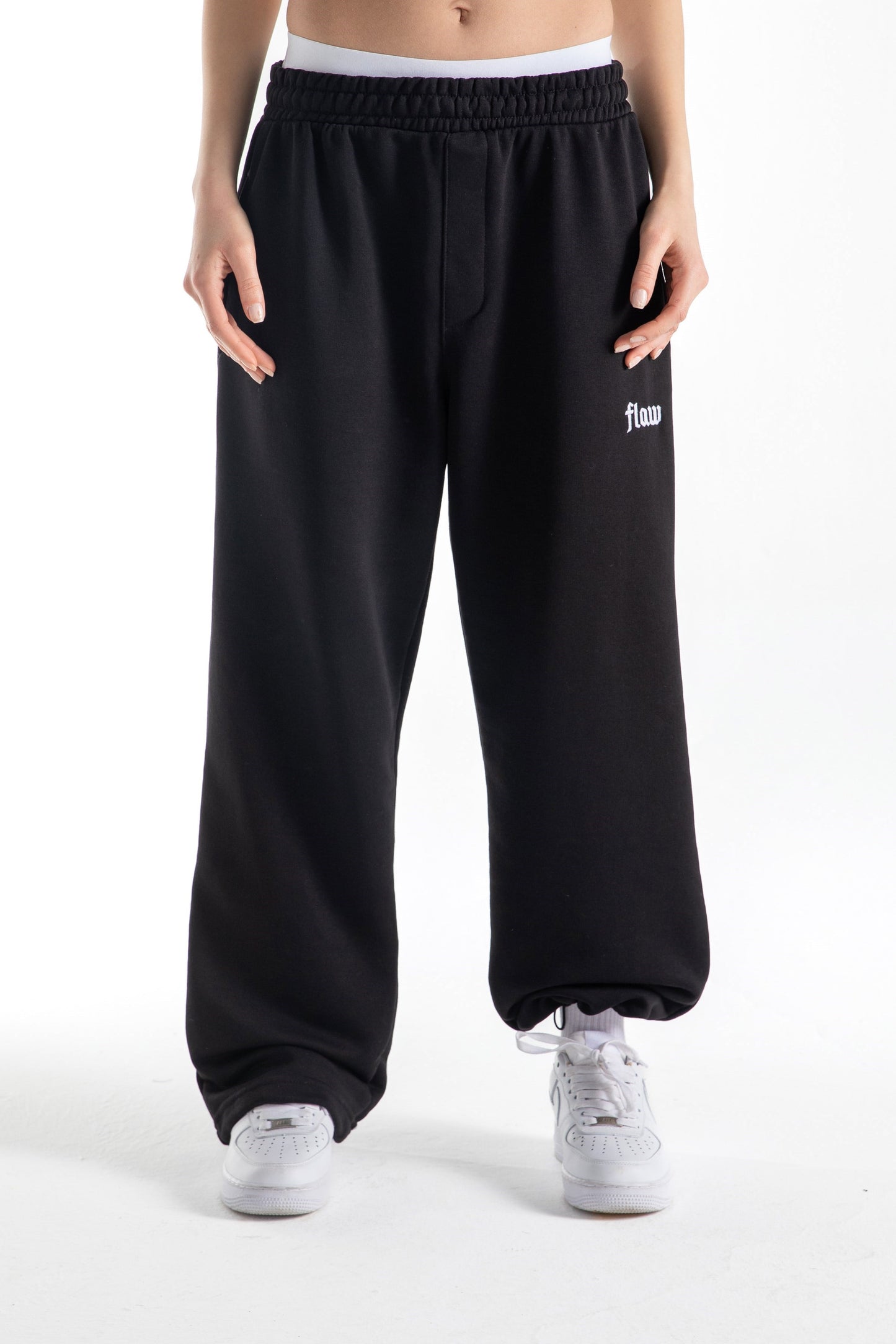 Flaw Atelier Baggy Sweatpants Black
