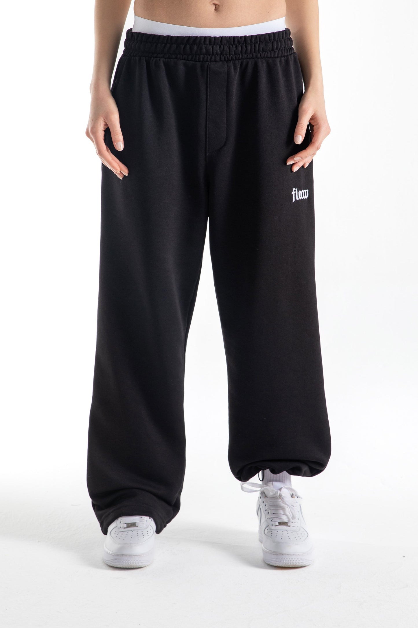 Flaw Atelier Baggy Sweatpants Black