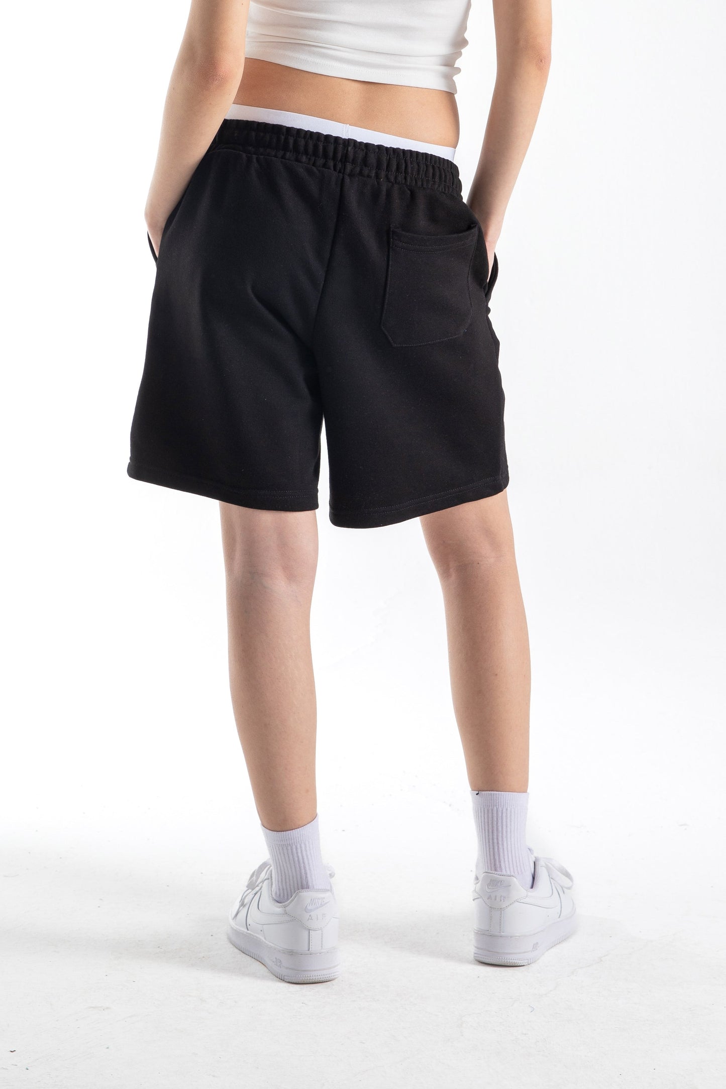 Flaw Embroidered Elastic Waist Shorts Black