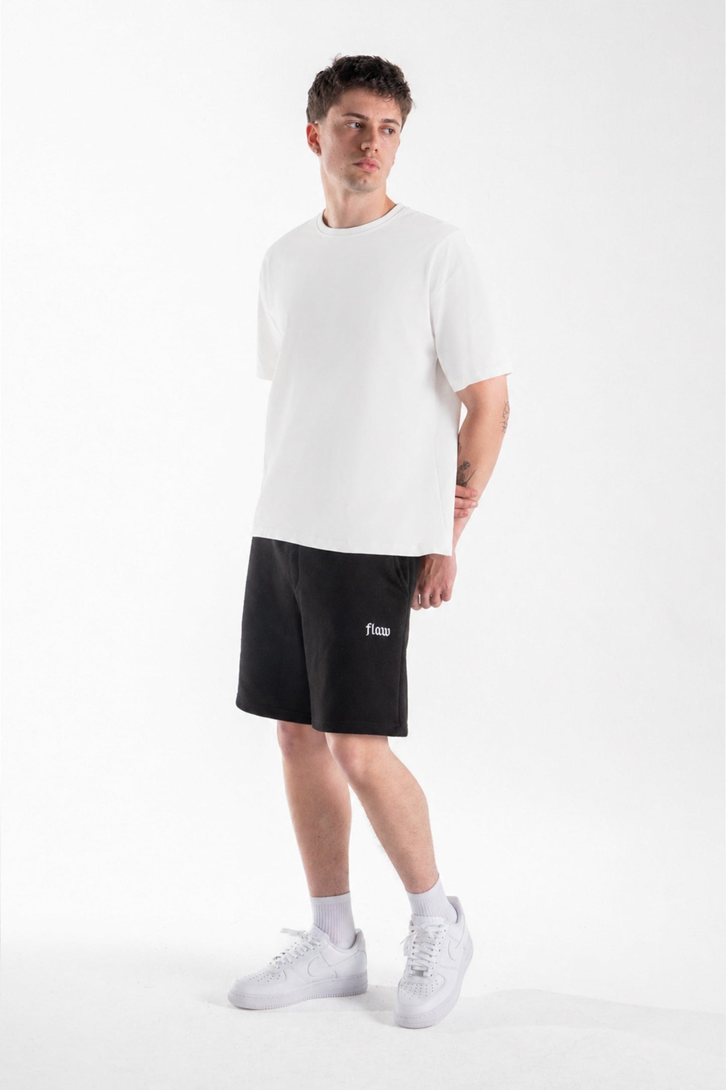 Flaw Embroidered Elastic Waist Shorts Black