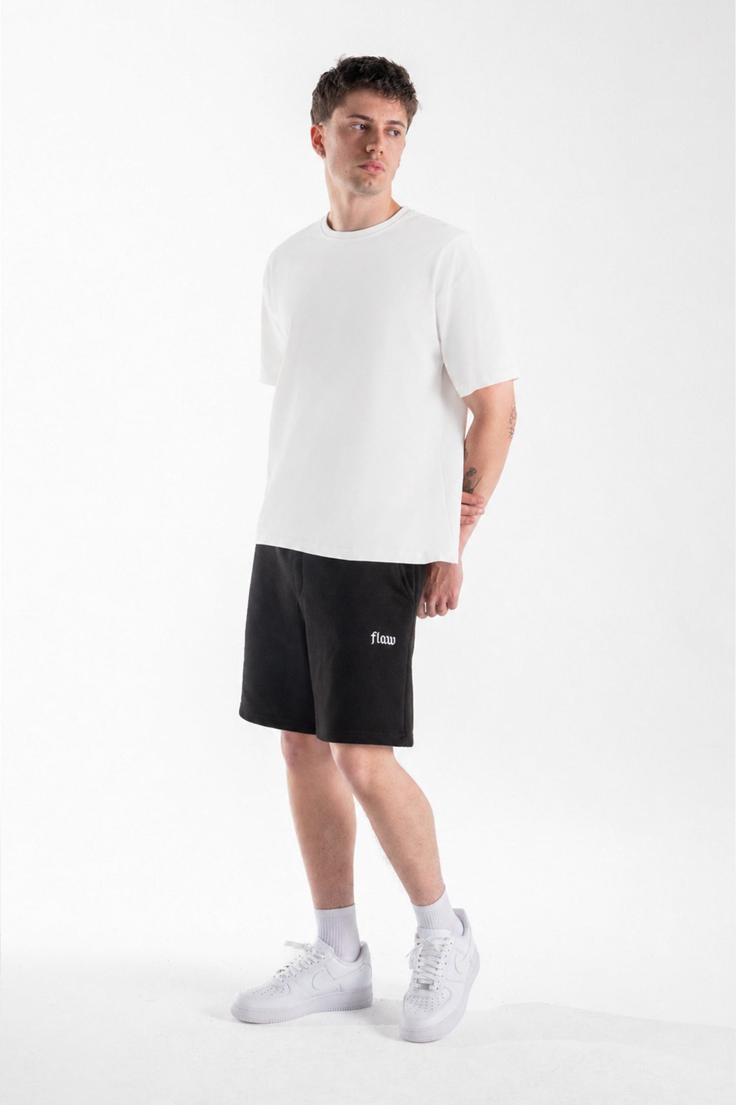 Flaw Embroidered Elastic Waist Shorts Black