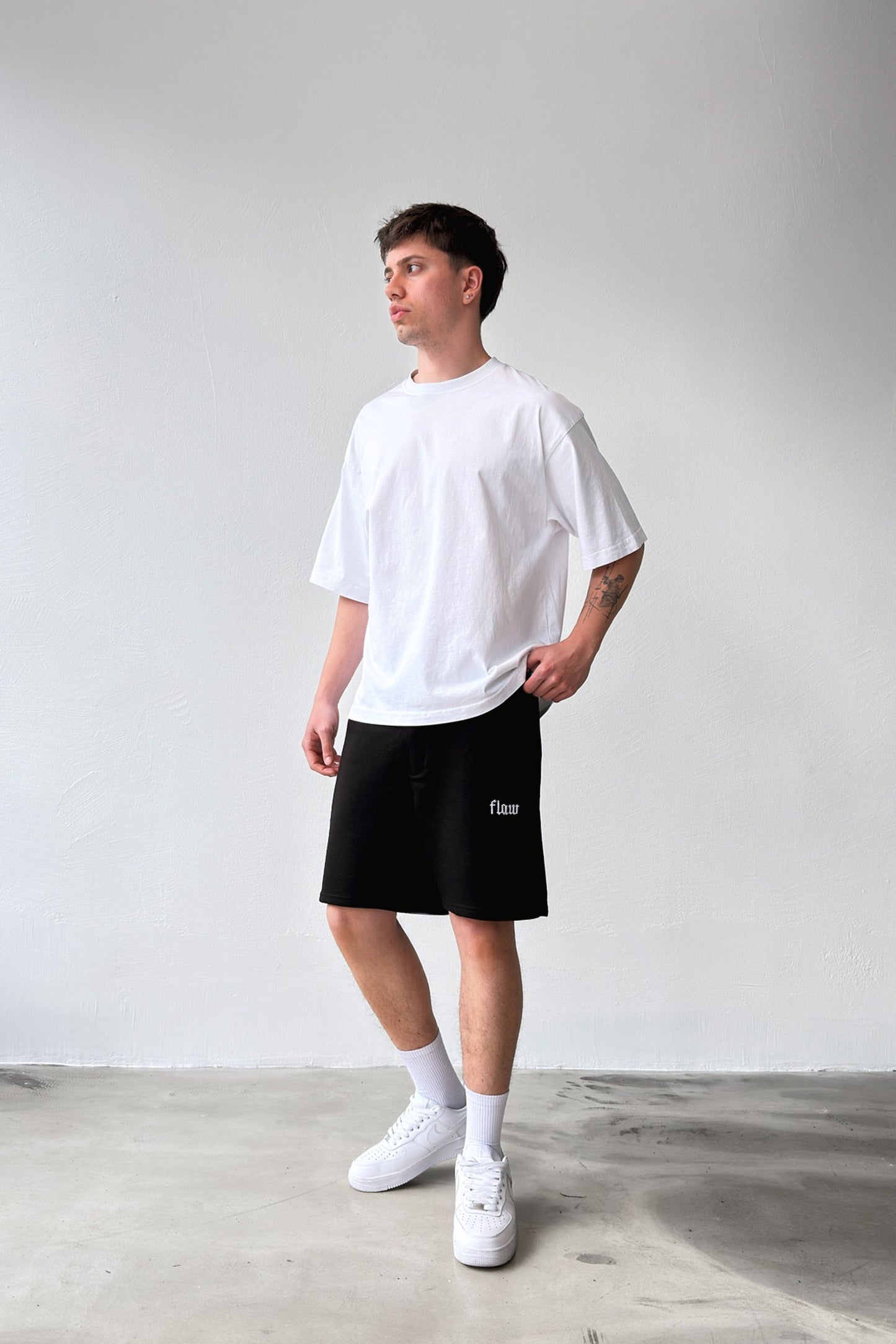 Flaw Embroidered Elastic Waist Shorts Black