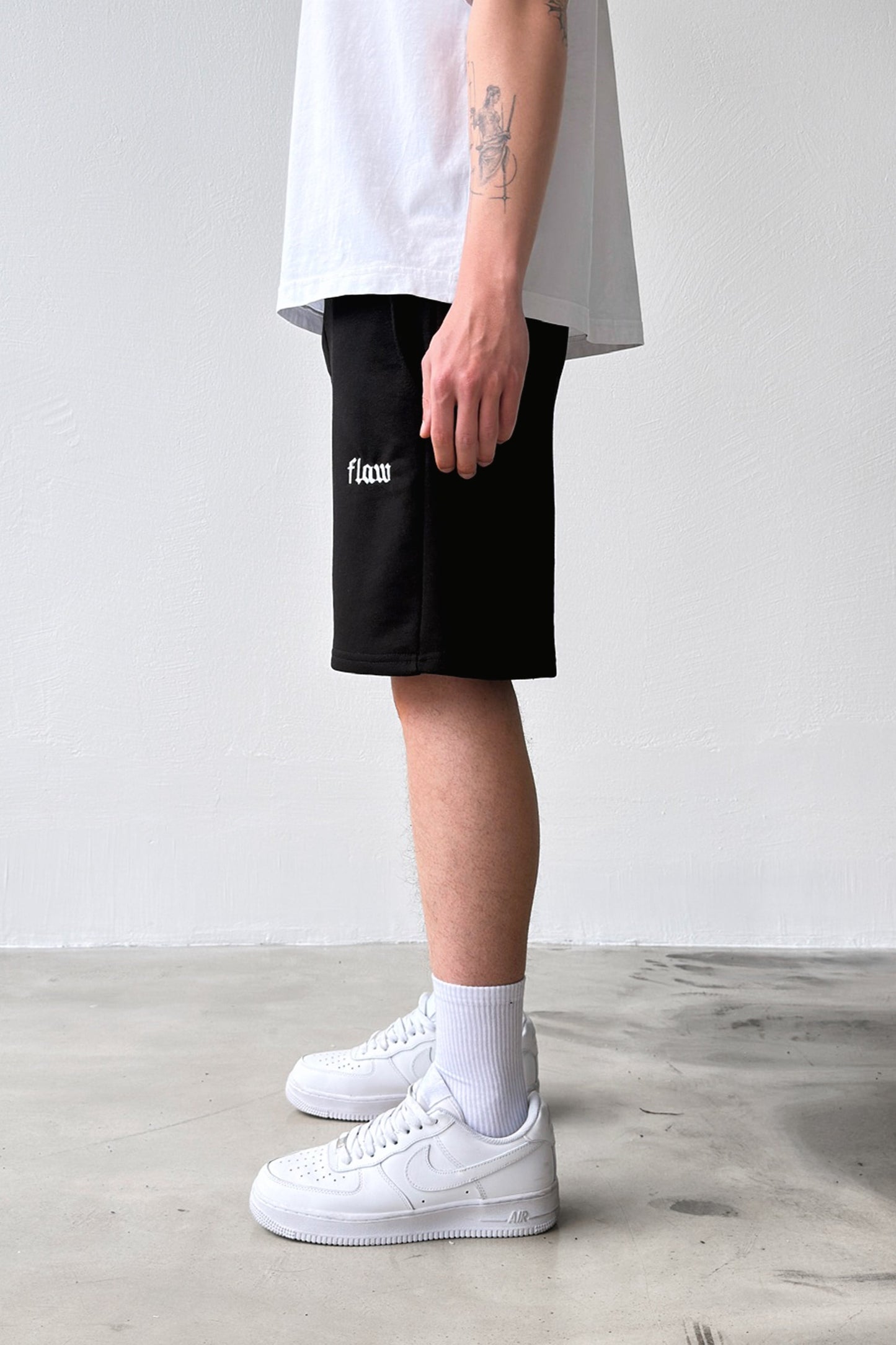 Flaw Embroidered Elastic Waist Shorts Black