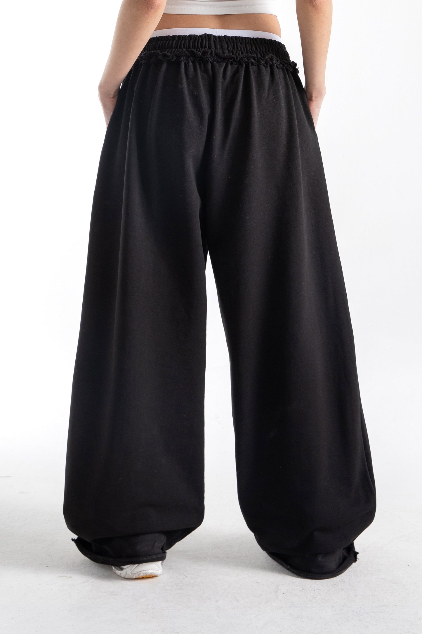 Premium Fabric Monster Fit Sweatpants