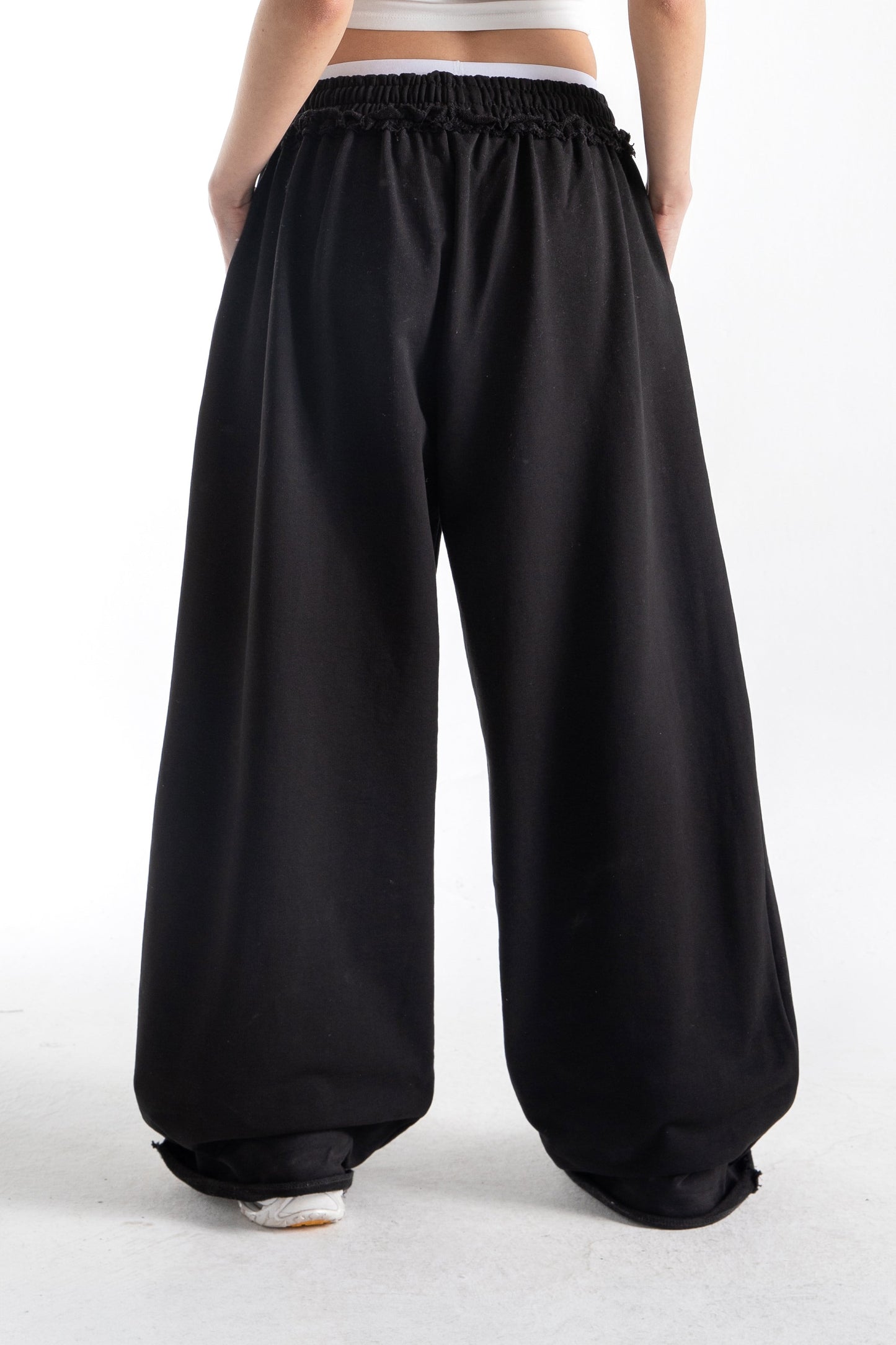 Premium Fabric Monster Fit Sweatpants