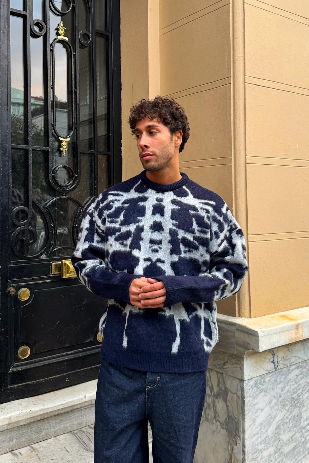 Geometric Pattern Sweater Navy Blue