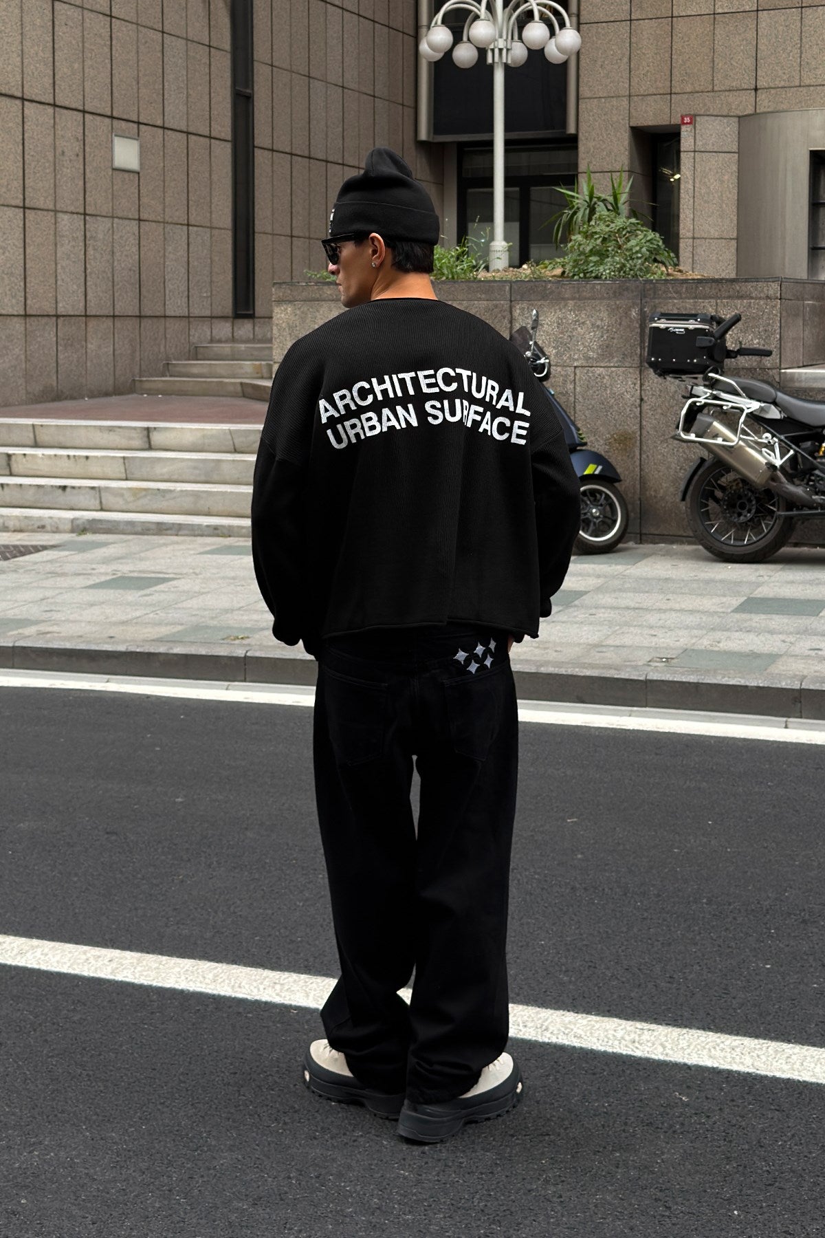 Grain Black Knit