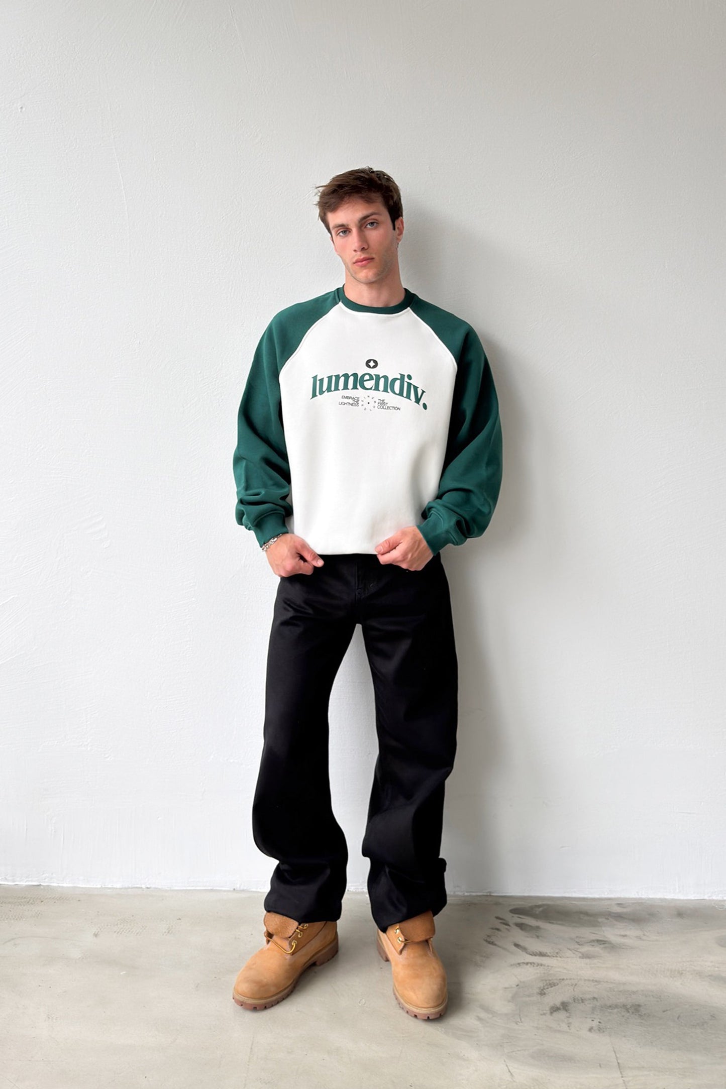 Lumendiv Printed Raglan Sleeve Sweatshirt