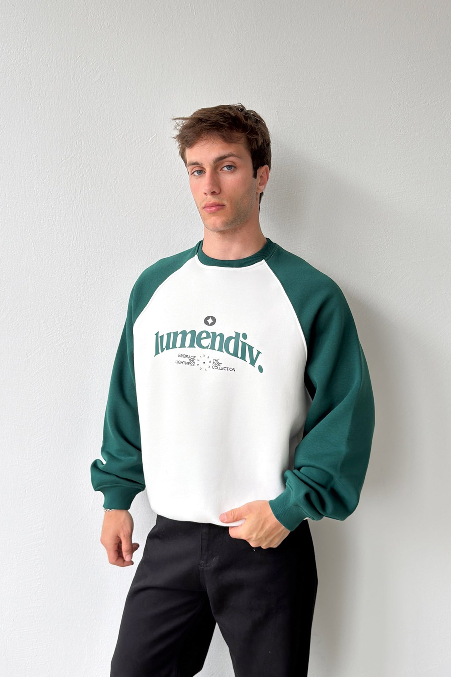 Lumendiv Printed Raglan Sleeve Sweatshirt