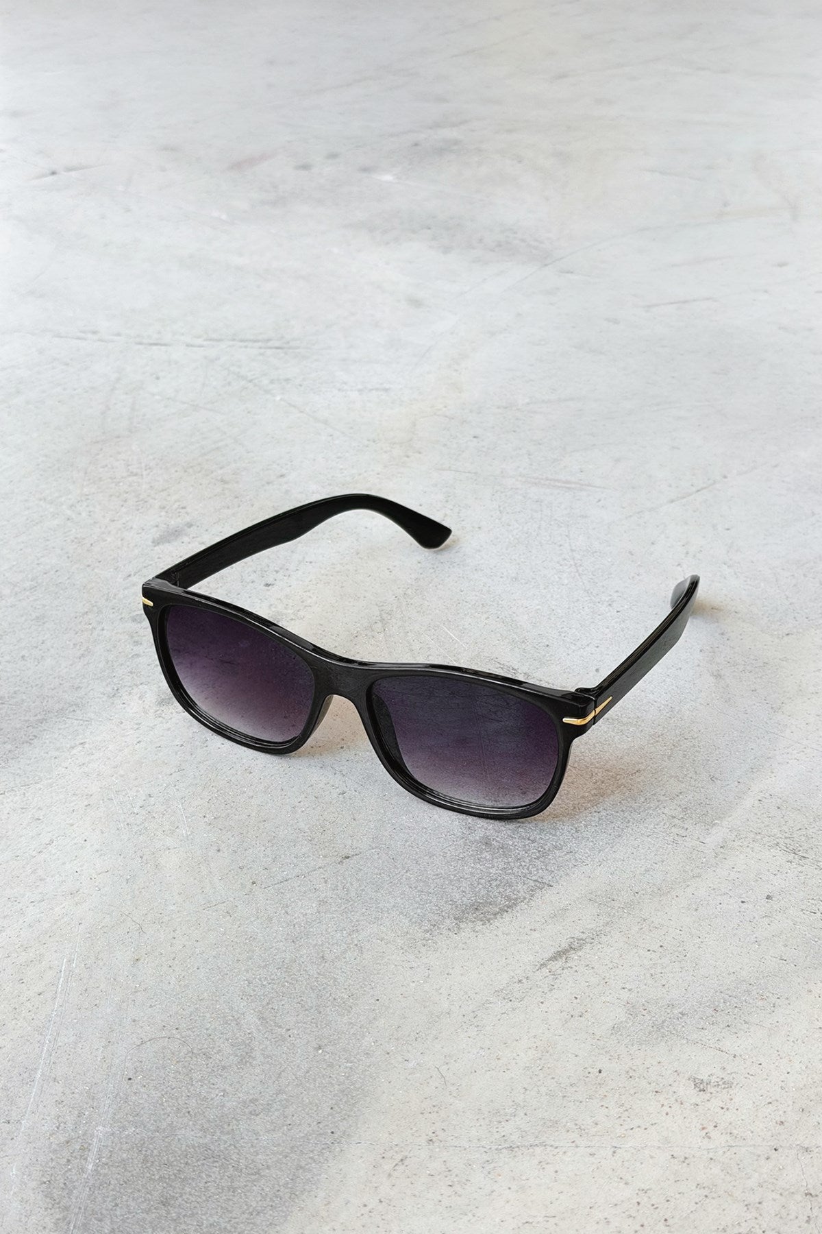 Lunaris Glasses