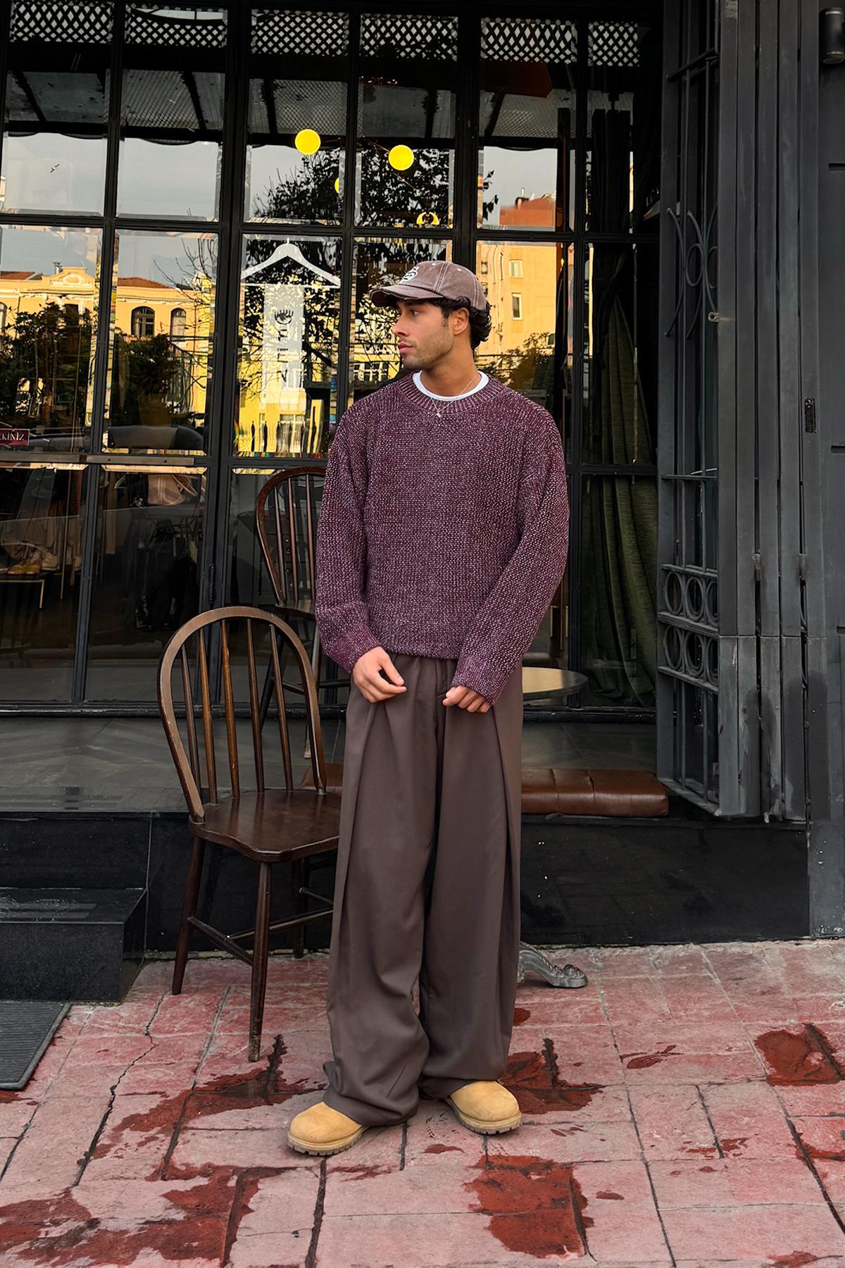 Knitted Sweater Pattern, Burgundy