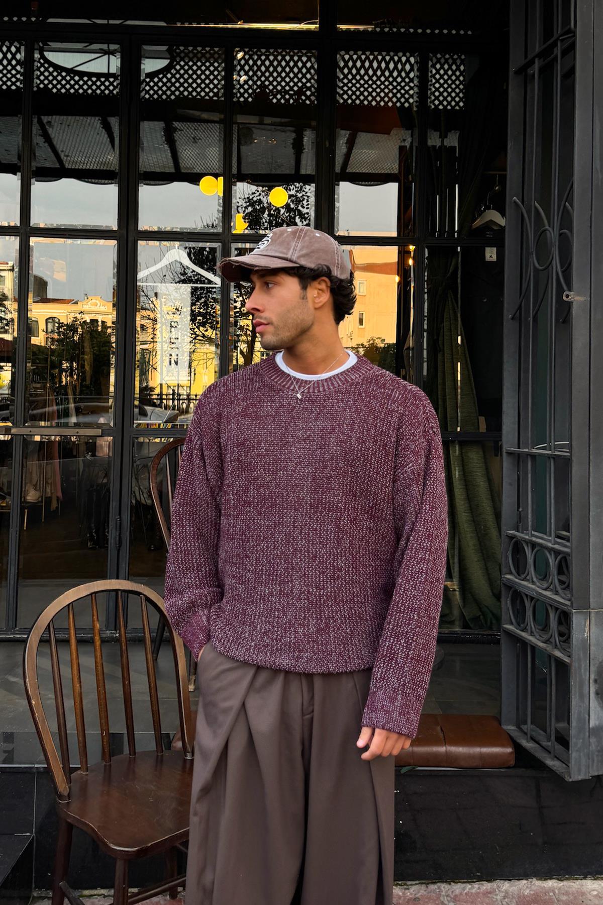 Knitted Sweater Pattern, Burgundy