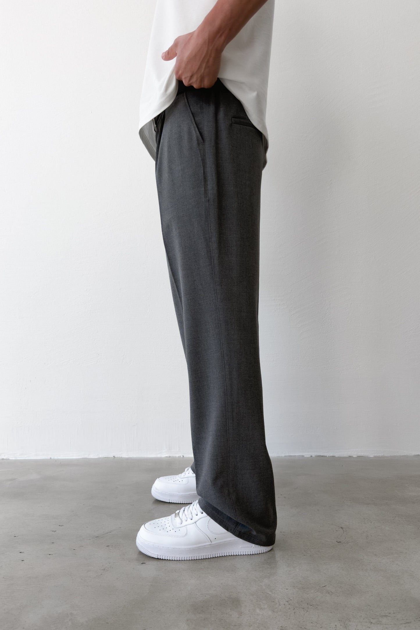 Pleated Baggy Fit Fabric Dark Grey Trousers