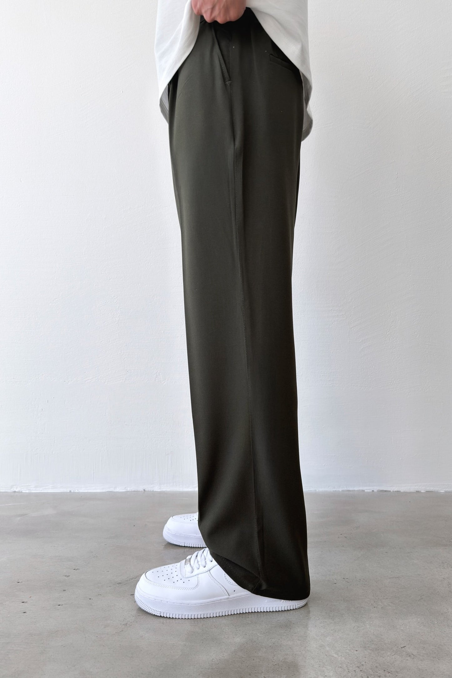 Pleated Baggy Fit Fabric Green Trousers