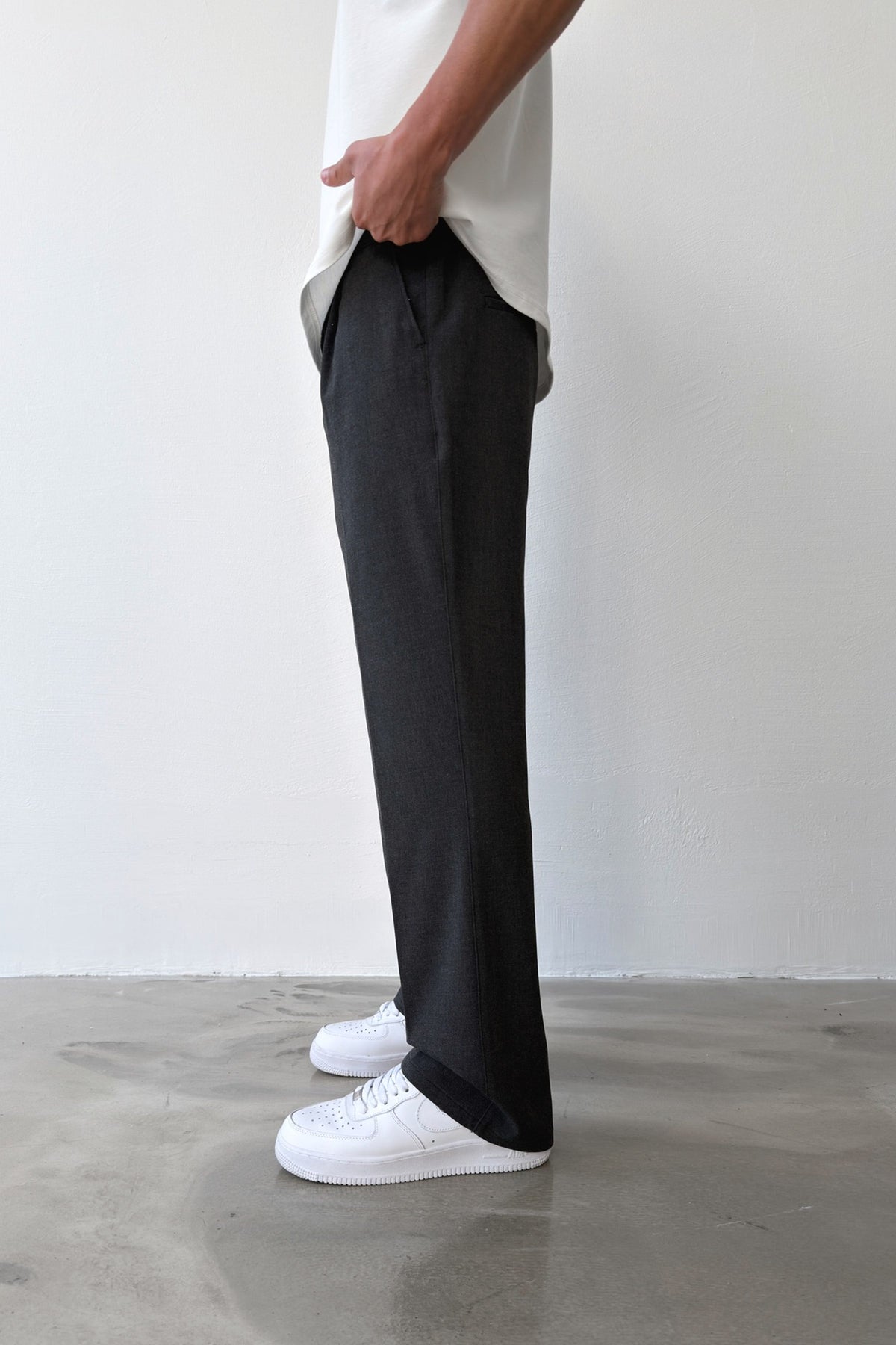 Pleated Baggy Fit Fabric Anthracite Trousers