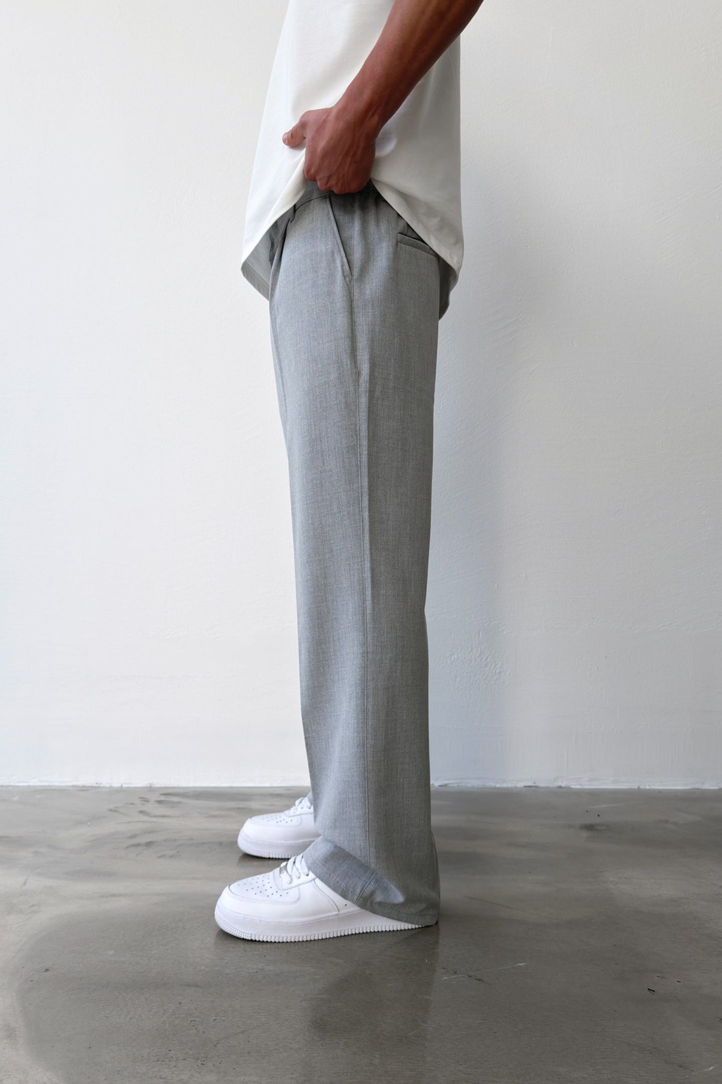 Pleated Baggy Fit Fabric Grey Trousers