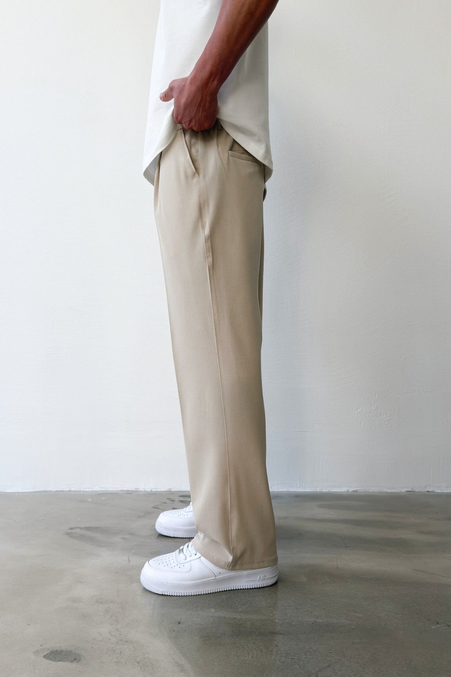 Pleated Baggy Fit Fabric Beige Trousers