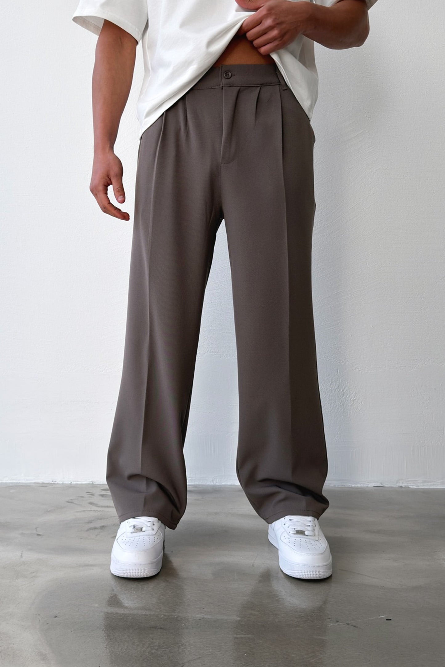 Pleated Baggy Fit Fabric Dark Gray Trousers