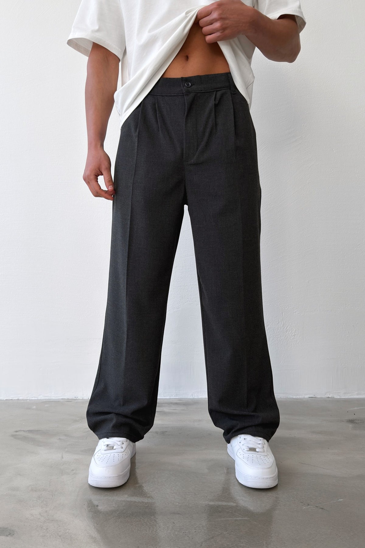 Pleated Baggy Fit Fabric Anthracite Trousers