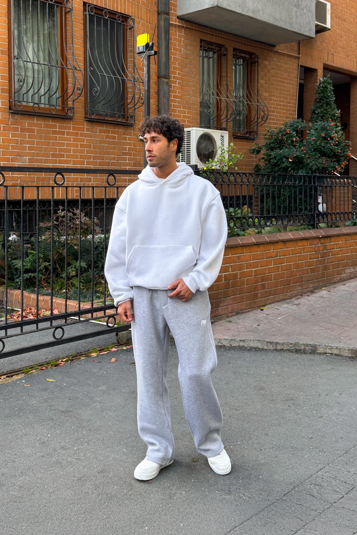 PM Embroidered and Trimmed Sweatpants Grey Melange