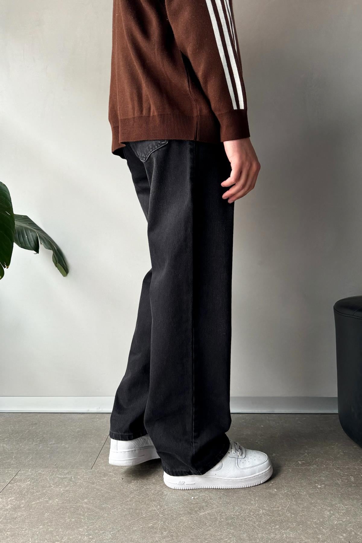 Premium Wash Baggy Jeans Black