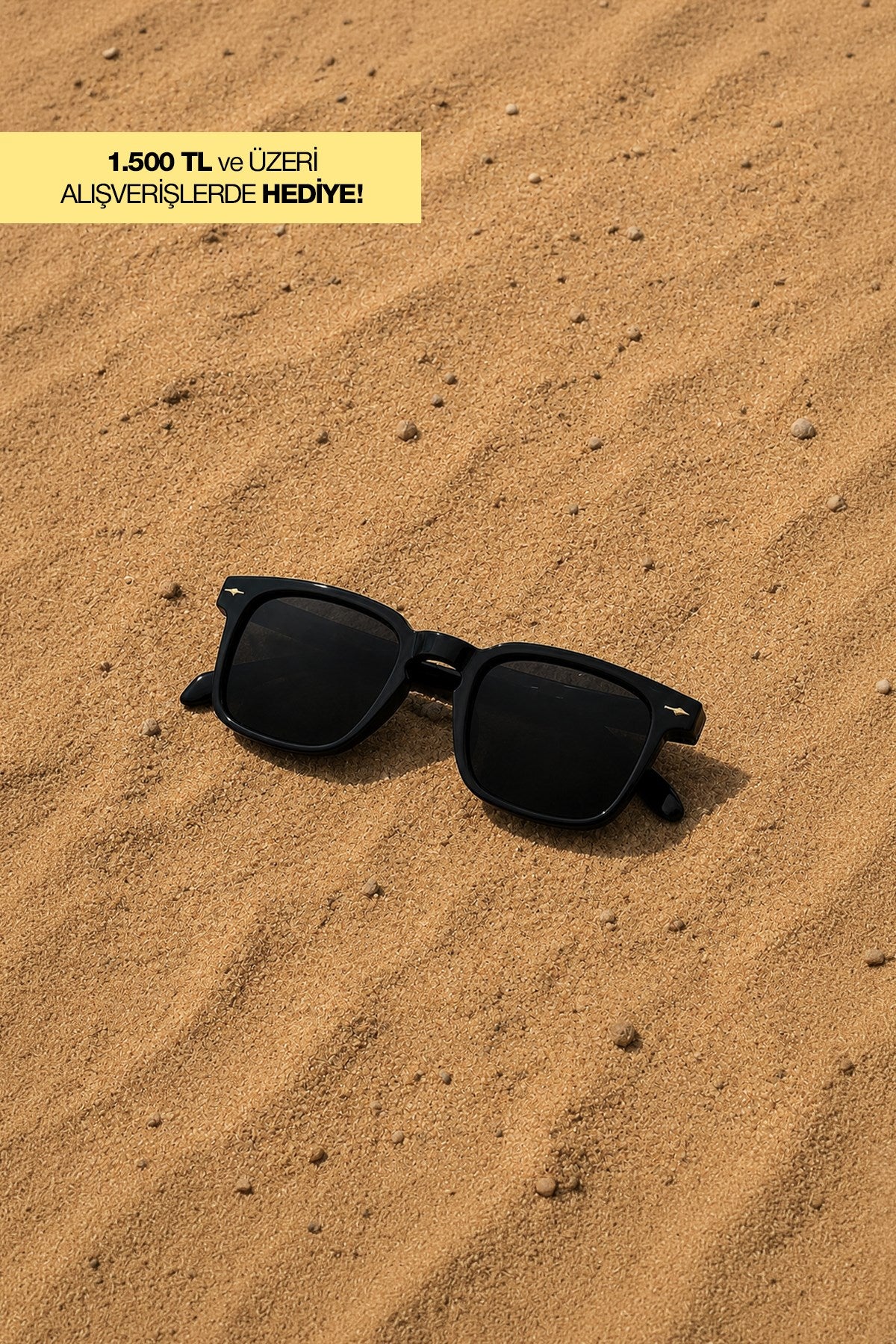 Prime Black Sunglasses, Black