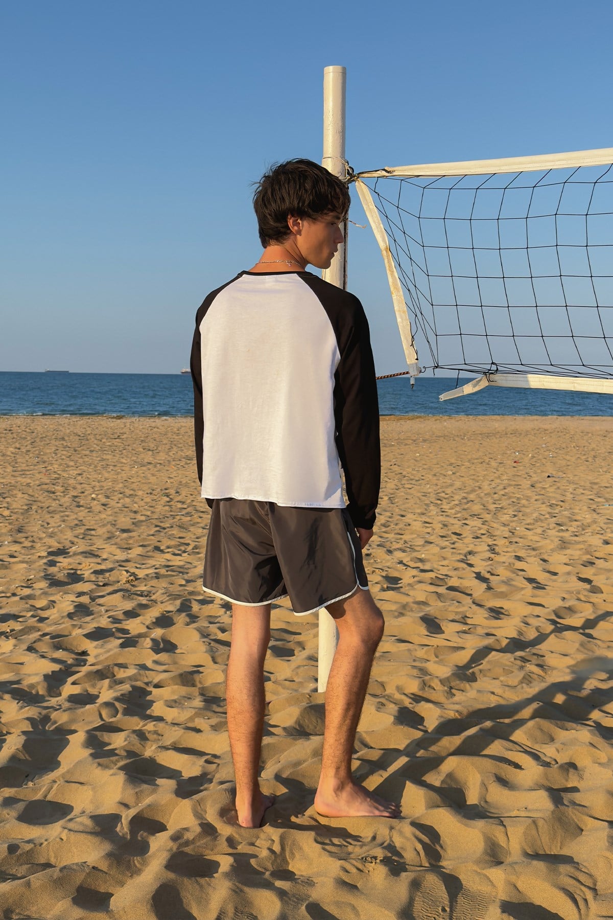 Color Block Longsleeve T-Shirt