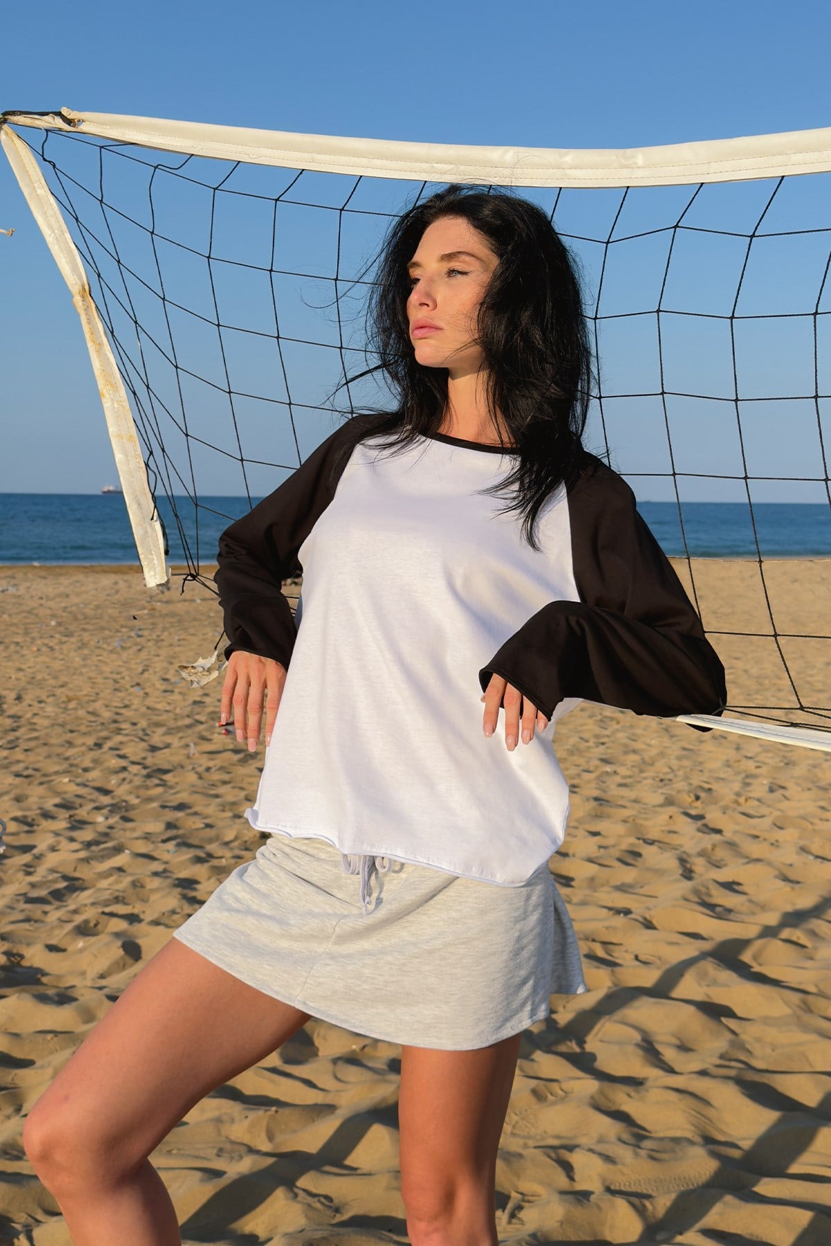 Color Block Longsleeve T-Shirt