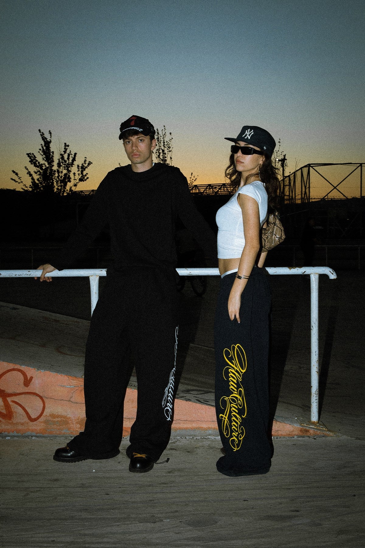 Script Adjustable Navy Baggy Sweatpants