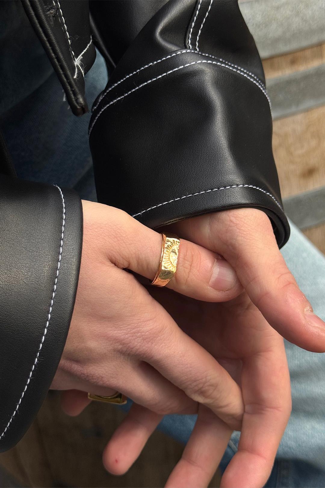 Sunrise Ring Gold Yellow
