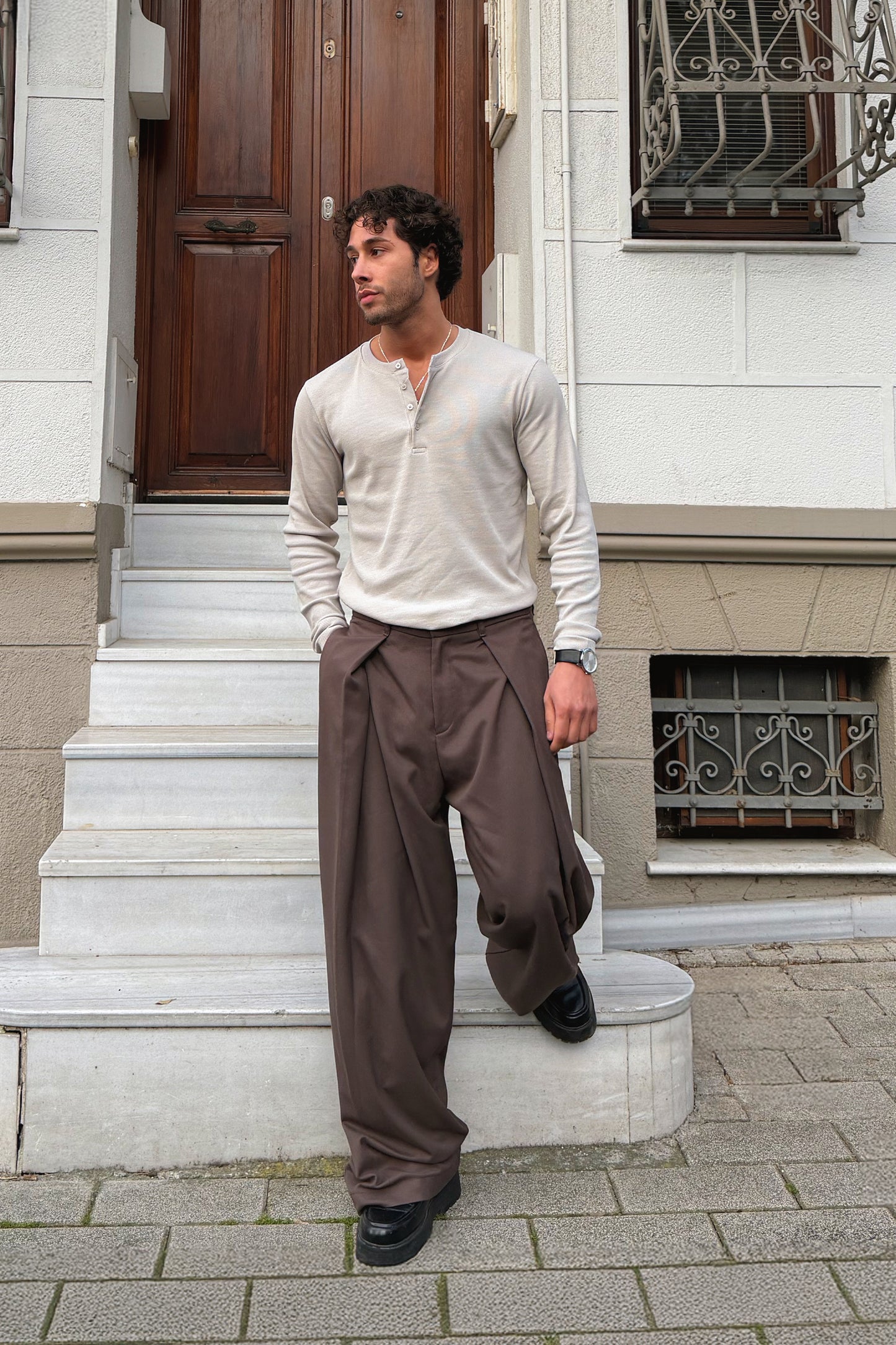 Long-sleeved button-down T-shirt, Grey