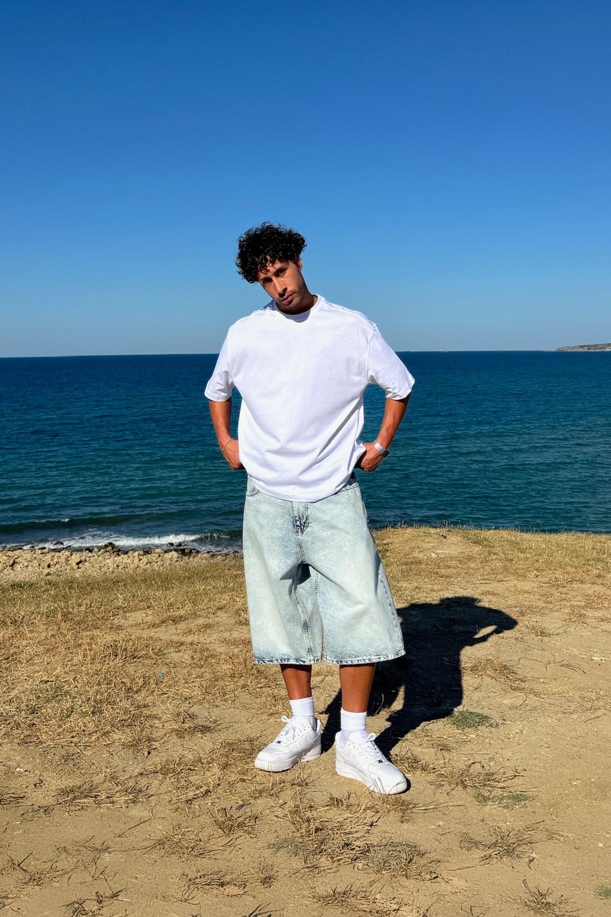 Washed Basic Denim Shorts Ice Blue