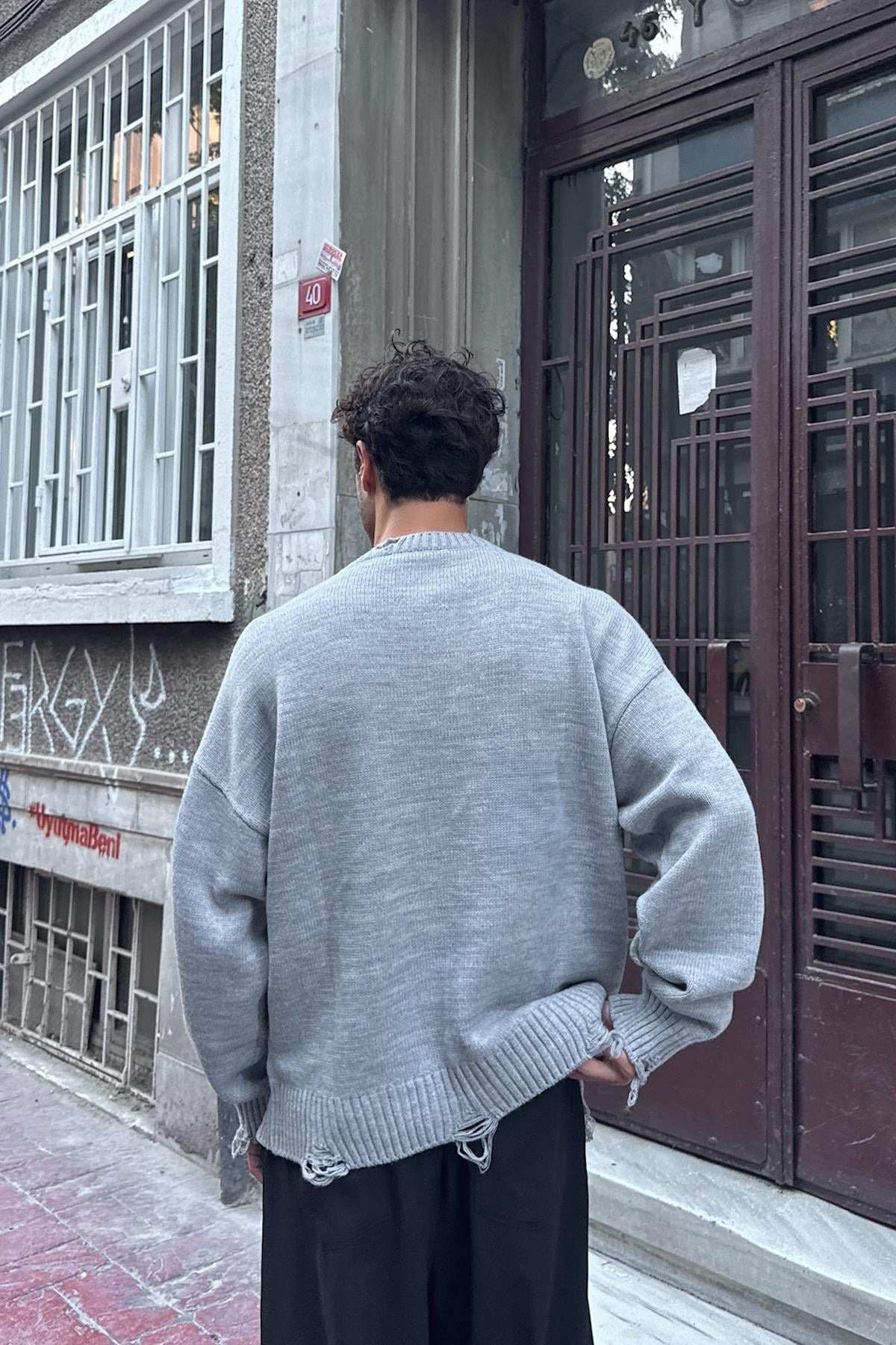 Ripped Pattern Knitted Sweater, Gray